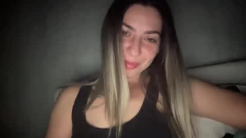 Sarrah online show from September 15, 9:26 pm