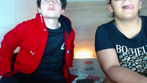 Snapshot of sasahsalomefon chatting on July 28, 2:18 am Sasha Y Felipe online show from July 28, 2:18 am