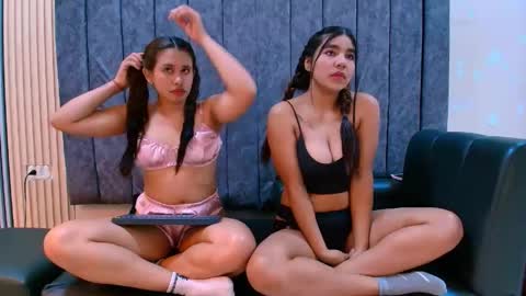 sasha_and_lia online show from June 5, 1:06 pm