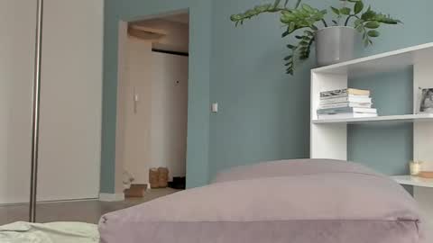 Sasha online show from March 3, 7:43 am