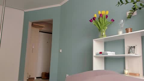 Sasha online show from March 10, 7:10 am