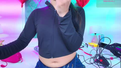 Snapshot of sasha_blazer chatting on October 12, 2:54 am Sasha online show from October 12, 2:54 am