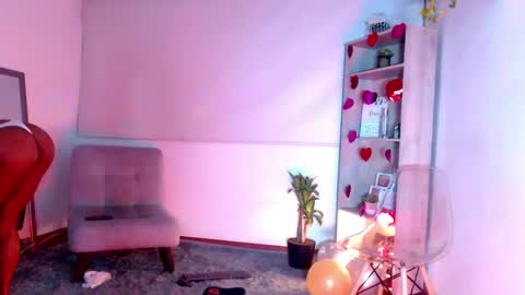 sasha_bowei online show from May 19, 3:57 am