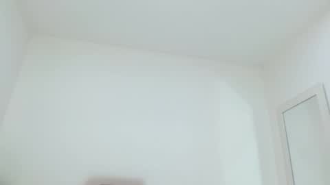 Snapshot of sasha_creamy chatting on November 27, 3:41 am Sasha Creamy online show from November 27, 3:41 am