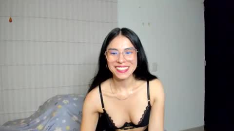 sasha_jonne online show from September 15, 4:23 am