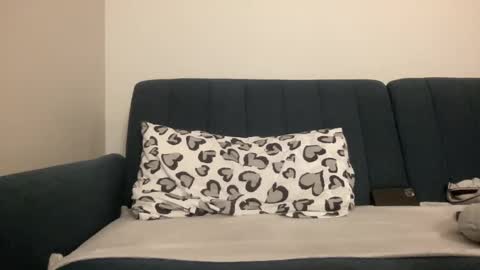 Snapshot of sasha_lovve chatting on February 14, 2:54 pm Sasha Lovve online show from February 14, 2:54 pm