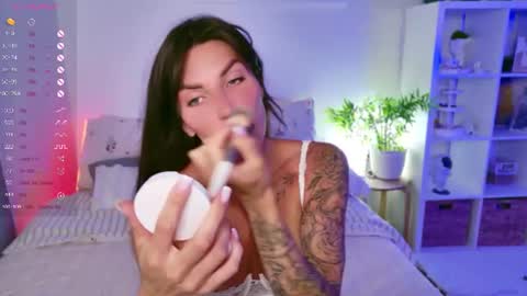 Sasha Miro online show from June 11, 2:33 am