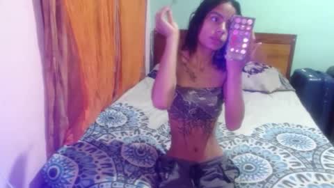 Snapshot of sasha_raven chatting on June 2, 1:51 am sasha_raven online show from June 2, 1:51 am