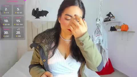 Sashaa online show from October 22, 11:10 am