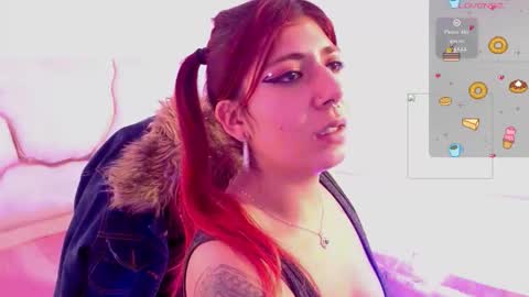 sashaa_tay online show from February 18, 7:10 pm