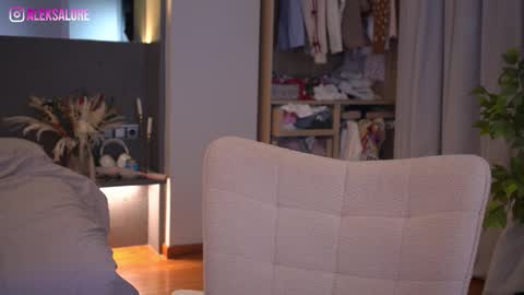 Snapshot of sashalore chatting on March 27, 3:12 am sashalore online show from March 27, 3:12 am