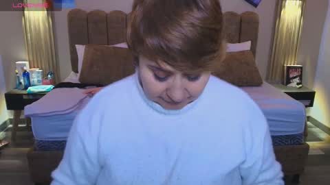 Snapshot of sasharosee2 chatting on September 30, 12:10 pm S A S H A R O S E online show from September 30, 12:10 pm