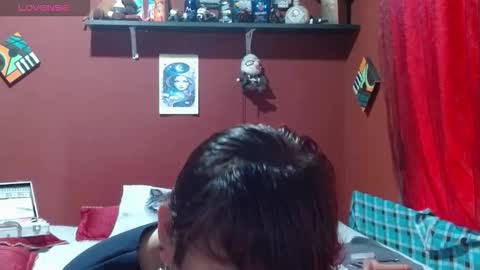 S A S H A R O S E online show from December 3, 1:42 pm