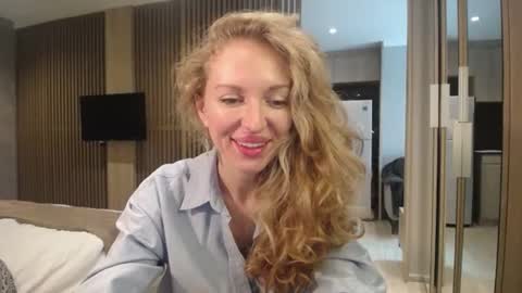 Sasha online show from October 3, 6:32 am