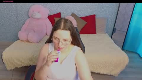 Sasha online show from June 27, 4:28 am
