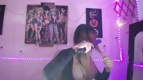 Snapshot of sashayscott chatting on October 12, 9:36 pm Onlyfans nataliaclaus online show from October 12, 9:36 pm