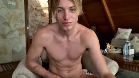 Sasha --  online show from May 9, 2:39 am