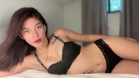 sashi_kaye online show from March 2, 4:14 am
