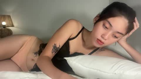 sashi_kaye online show from March 19, 4:38 am