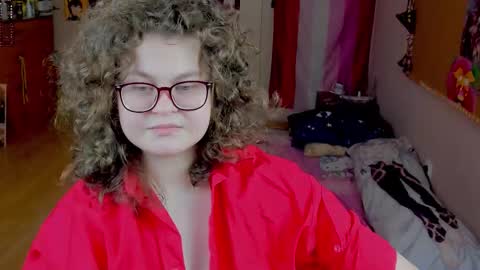 Snapshot of sashy_way chatting on March 4, 4:57 pm .Alexandra online show from March 4, 4:57 pm