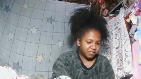 sasivia08 online show from May 21, 6:37 pm