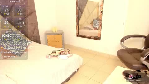 saskiagrendel online show from November 18, 12:05 am