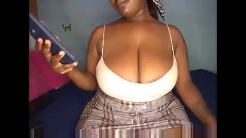 Snapshot of sassy100936 chatting on March 9, 5:33 am Spicyd online show from March 9, 5:33 am