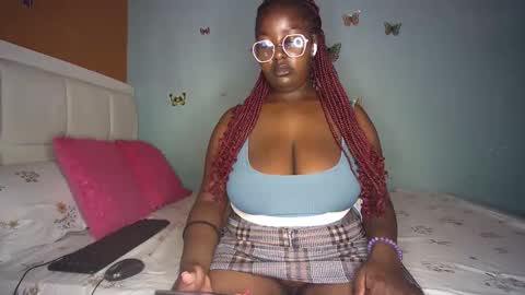 Snapshot of sassy100936 chatting on May 17, 3:41 pm Spicyd online show from May 17, 3:41 pm