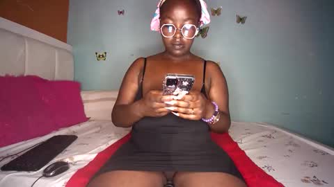 Snapshot of sassy100936 chatting on June 9, 2:45 am Spicyd online show from June 9, 2:45 am