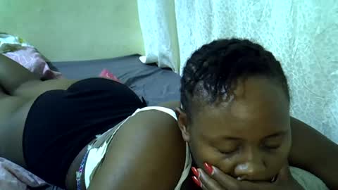 sassy_bella online show from July 31, 2:44 am