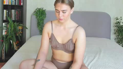 Sassy online show from October 11, 7:07 am