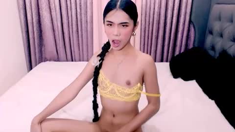 Snapshot of sassy_pleasure chatting on March 10, 10:20 am Sassy online show from March 10, 10:20 am