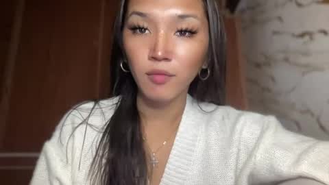 Snapshot of sassy_yourgirlxxxx chatting on May 9, 1:11 am Sassygirl online show from May 9, 1:11 am