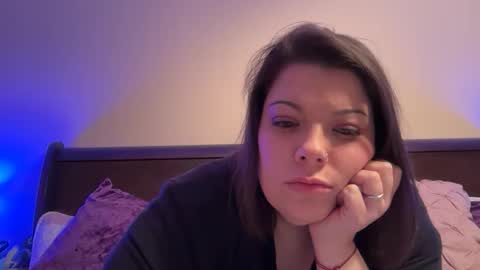 Snapshot of sassyavarose chatting on January 7, 2:58 am sassyavarose online show from January 7, 2:58 am
