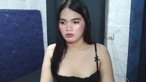 Marie online show from November 26, 9:32 am