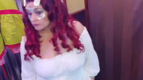 sassylatin45 online show from December 25, 1:31 am