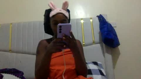 sassylilmama online show from June 11, 5:22 pm