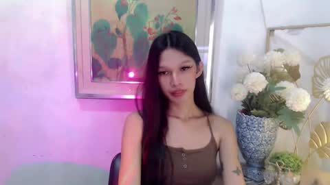 Snapshot of sassynrich chatting on June 4, 9:04 am sassynrich online show from June 4, 9:04 am
