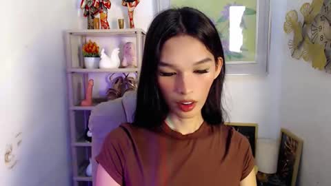 Snapshot of sassynrich chatting on June 10, 9:41 am sassynrich online show from June 10, 9:41 am