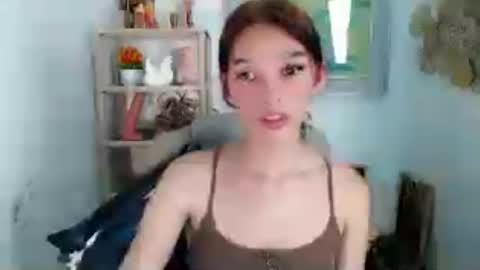 Snapshot of sassynrich chatting on June 18, 10:19 am sassynrich online show from June 18, 10:19 am