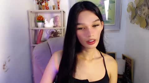 Snapshot of sassynrich chatting on July 3, 10:21 am sassynrich online show from July 3, 10:21 am
