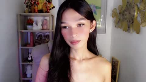 Snapshot of sassynrich chatting on July 28, 11:17 am sassynrich online show from July 28, 11:17 am