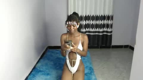 Snapshot of sassyvece12 chatting on March 3, 8:26 pm Sassy online show from March 3, 8:26 pm