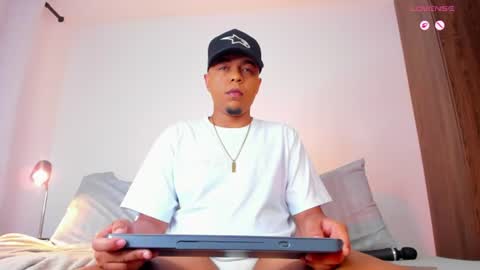     online show from August 2, 10:30 pm