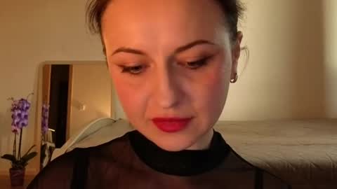 Lori online show from May 31, 6:09 pm