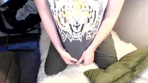 Satine online show from December 1, 2:44 pm