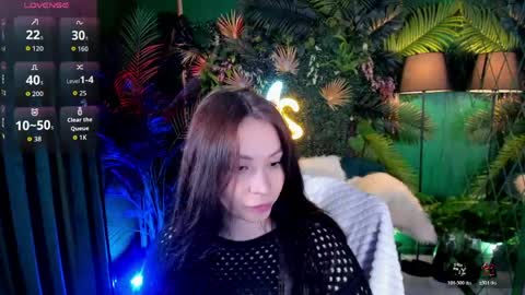 Snapshot of satiralux chatting on May 30, 5:32 pm online show from May 30, 5:32 pm