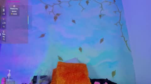 Saturnooo online show from October 31, 7:09 am