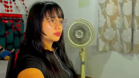 saturno_venus online show from May 19, 8:26 pm