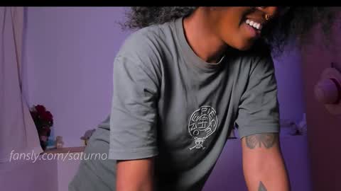 saturno_vibes online show from September 26, 9:46 am